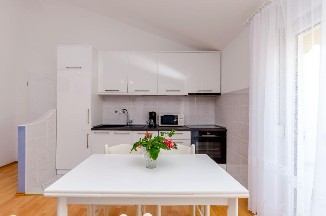 Apartments Maslina Trogir Eksteriør billede