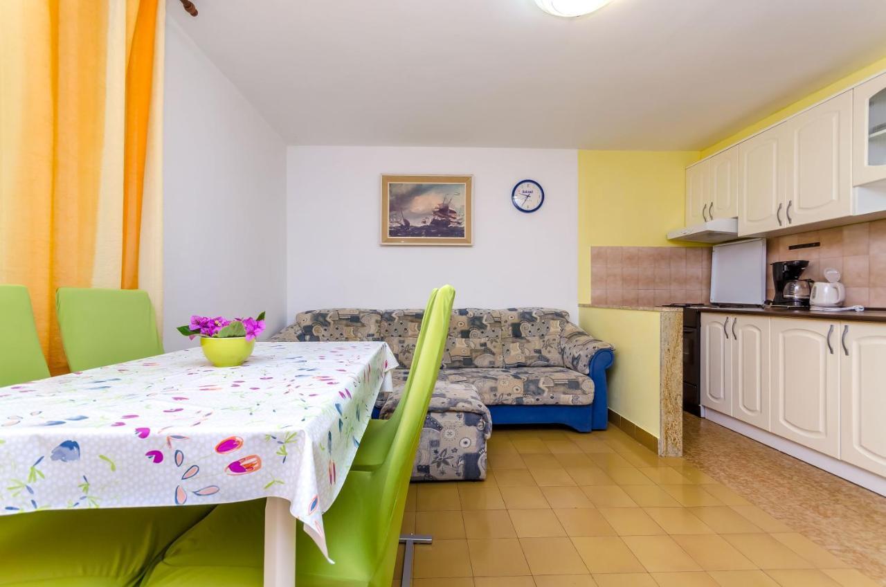 Apartments Maslina Trogir Eksteriør billede