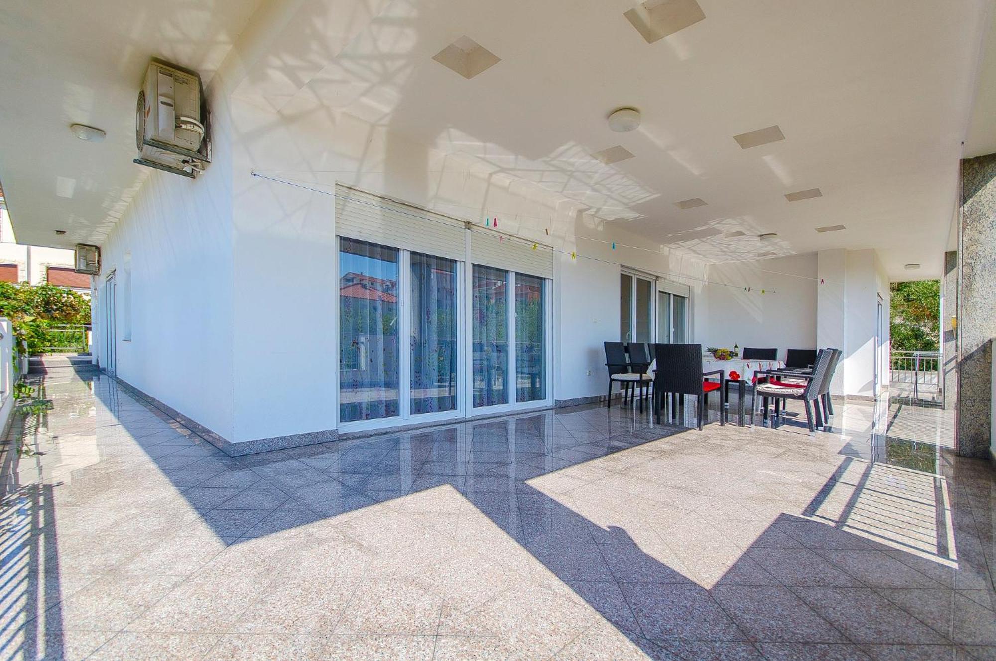 Apartments Maslina Trogir Eksteriør billede