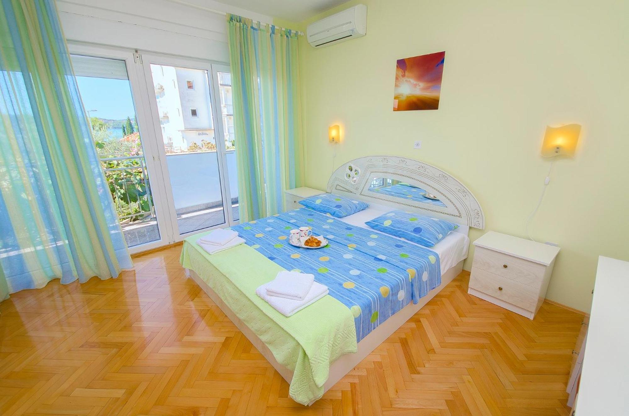Apartments Maslina Trogir Eksteriør billede