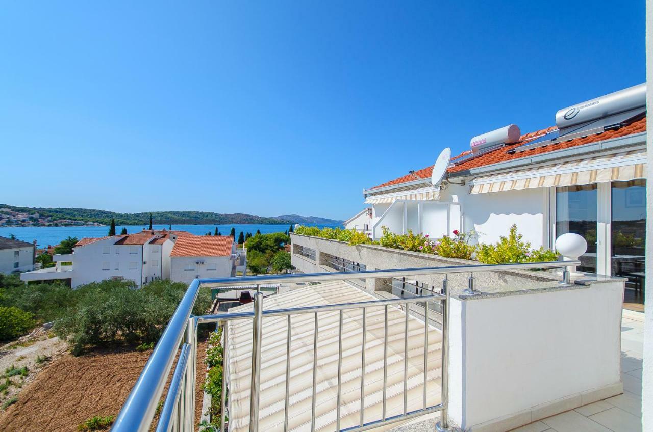 Apartments Maslina Trogir Eksteriør billede
